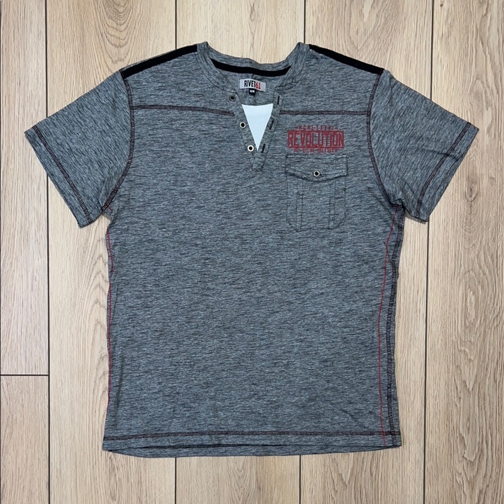 NWOT - RIVET61 Gray Short Sleeve Henley Shirt